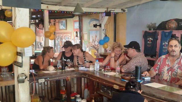 Big Wave Daves Restaurant and Bar