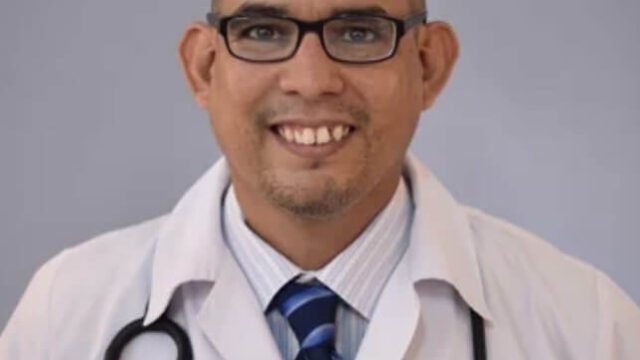 Dr. Denis García Urologist photo
