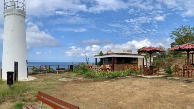 Wood-fired pizzas served at Sauce restaurant with outdoor seating in San Juan del Sur, Nicaragua
