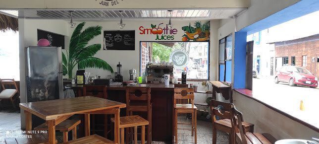 Cache Cache's cozy dining area in San Juan del Sur, Nicaragua