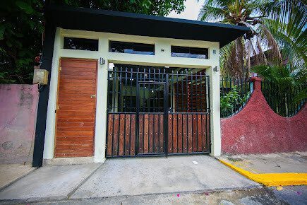 Exterior view of Rincón del Paraíso – Stylish family-friendly apartment near the beach in San Juan del Sur, Nicaragua