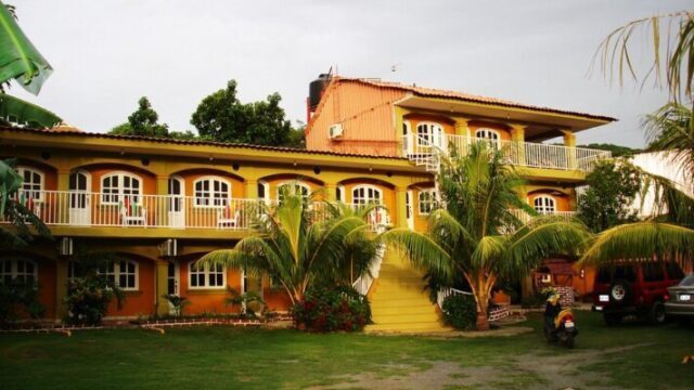 Exterior view of Hotel Royal Chateau in San Juan del Sur, Nicaragua