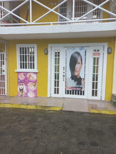 Sol y Luna Hair Salon, Nails & Spa – Comprehensive beauty and wellness services in San Juan del Sur, Nicaragua