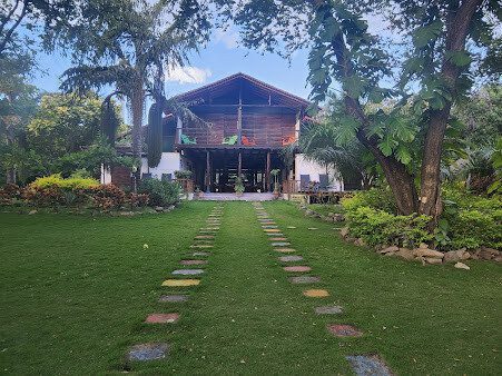 View of building and grounds of Ecolodge Playa Hermosa – Eco-Friendly Beachfront Retreat in San Juan del Sur