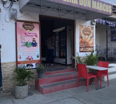 Exterior view of Panadería y Repostería Don Marcos in Rivas, Nicaragua