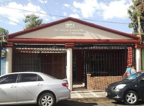 Front view of IDCA Dermatología clinic where Dr Roberto Carbajal practices in Managua Nicaragua