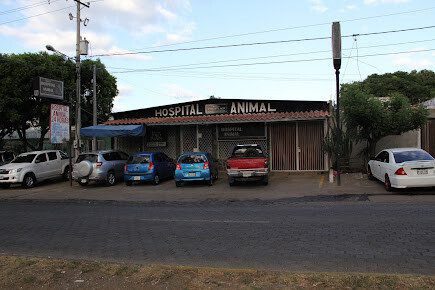 Exterior view of Veterinary Medical Center El Dorado in Managua, Nicaragua