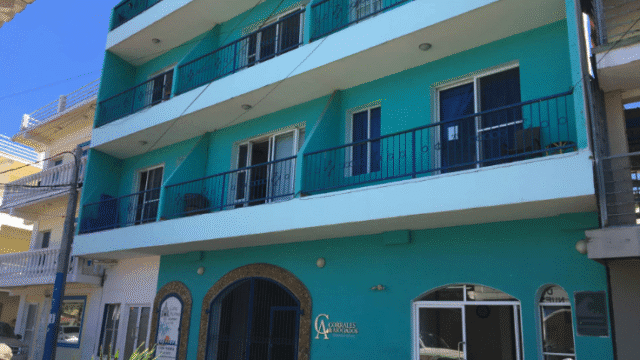 Casa Marina Condominium Hotel Image of the front of the hotel