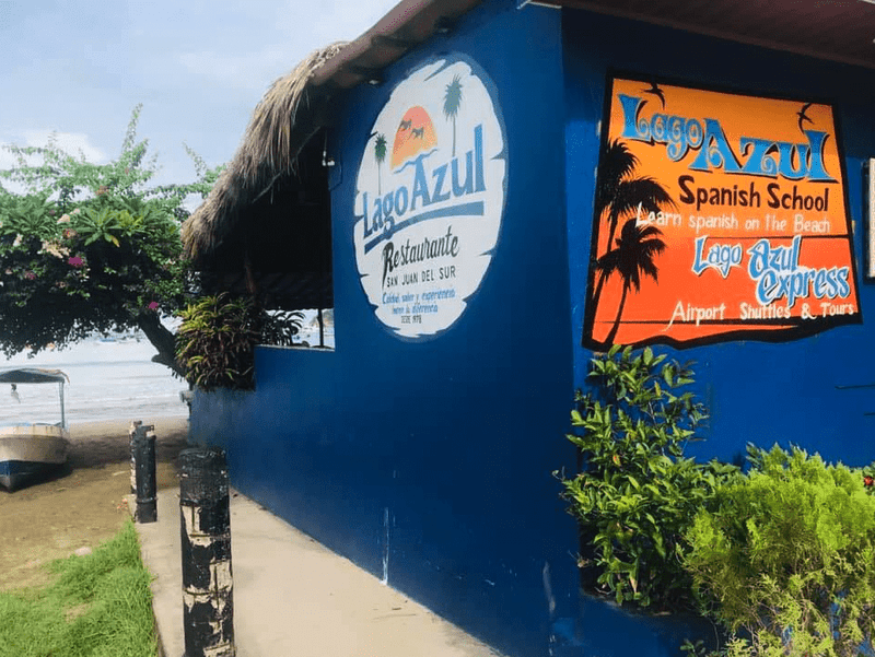 Front view of Restaurante El Lago Azul