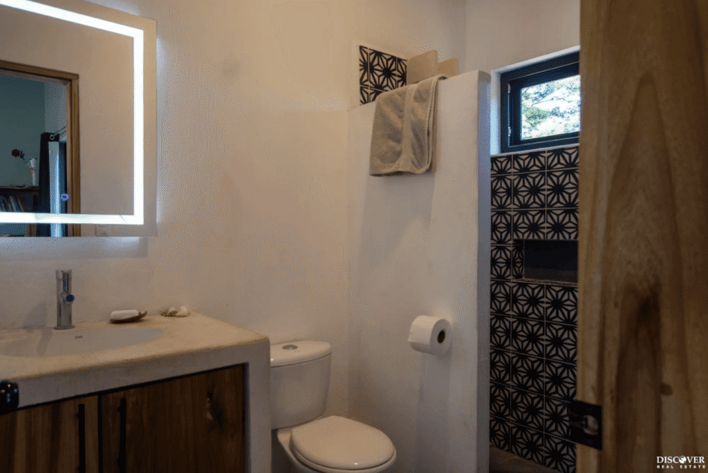 Bathroom 3 of equestrian estate listed by Discover Real Estate