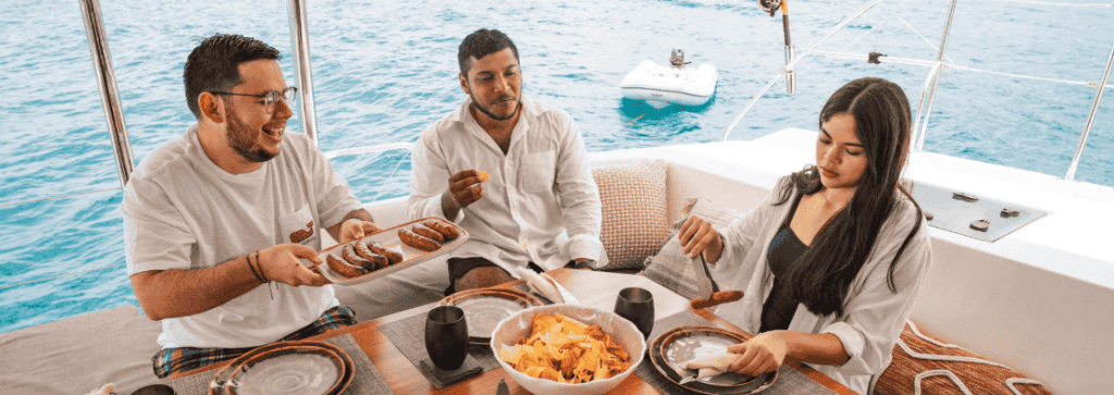 People dining aboard the Santana Sail Nicaragua Yacht