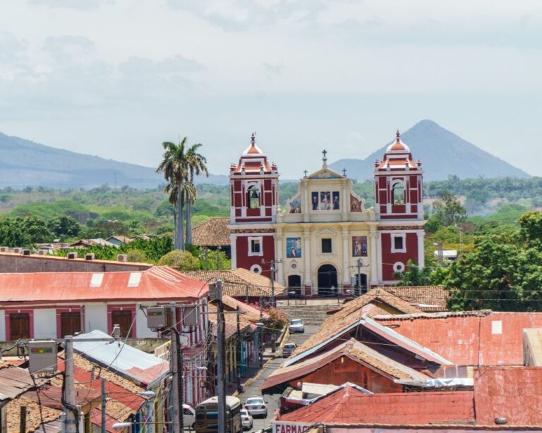León